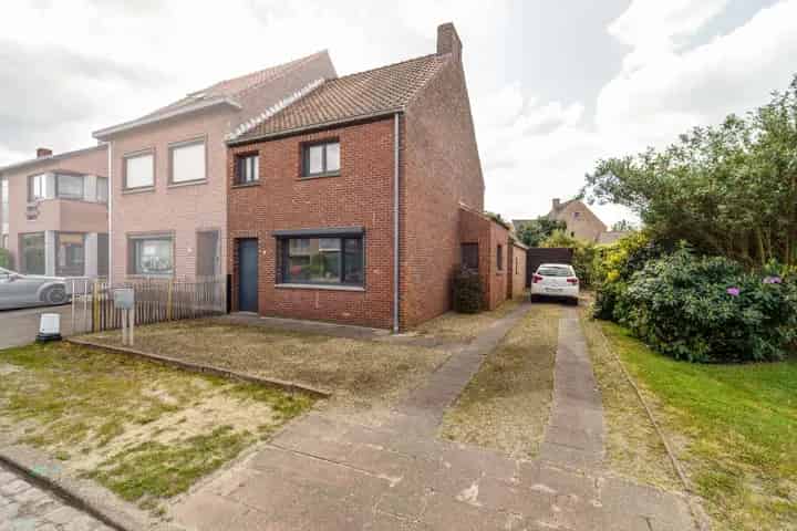 Charmante woning met 3 slpk nabij centrum Mol-Millegem