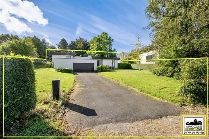 Te Koop: Exclusieve Villa met Ruime Tuin in Zottegem