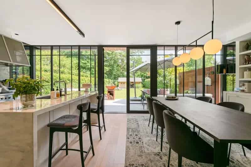Luxueus Wonen Uitstekende Locatie