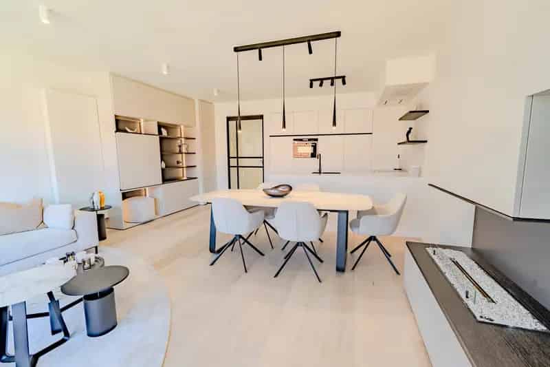 Appartement te koop 3 slaapkamers nabij centrum en Zegemeer
