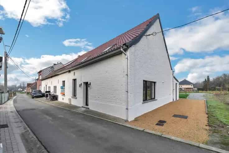 Huis Te Koop Ternat: Instapklare HOB 3 slaapkamers