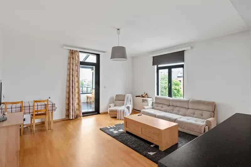 Opbrengsteigendom Mechelen: 2 Handelspanden 4 Appartementen