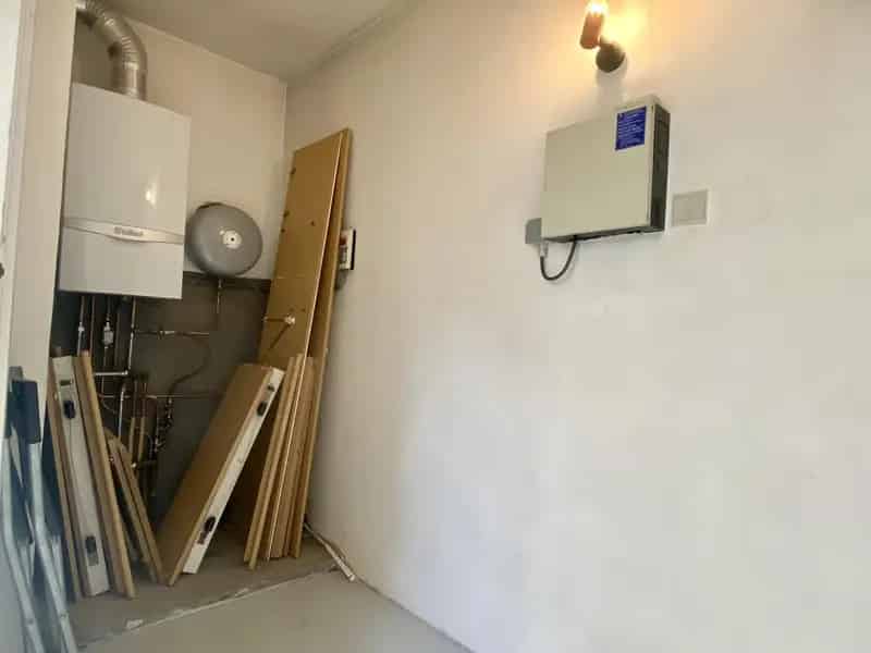 Appartement te Koop Kuurne: 1 Slaapkamer Nabij Centrum