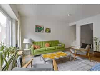 Huis te Koop Kortrijk - Gezellige Stadswoning met Garage