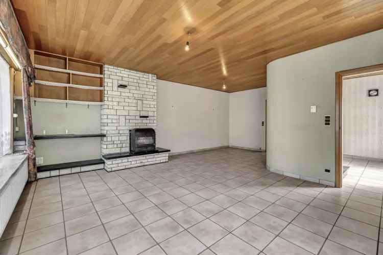 Huis te koop Denderleeuw: Renovatieproject met potentieel