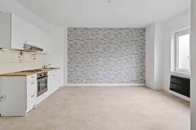 Te Huur: Opbrengsteigendom Broechem - Twee Appartementen met 3 slaapkamers