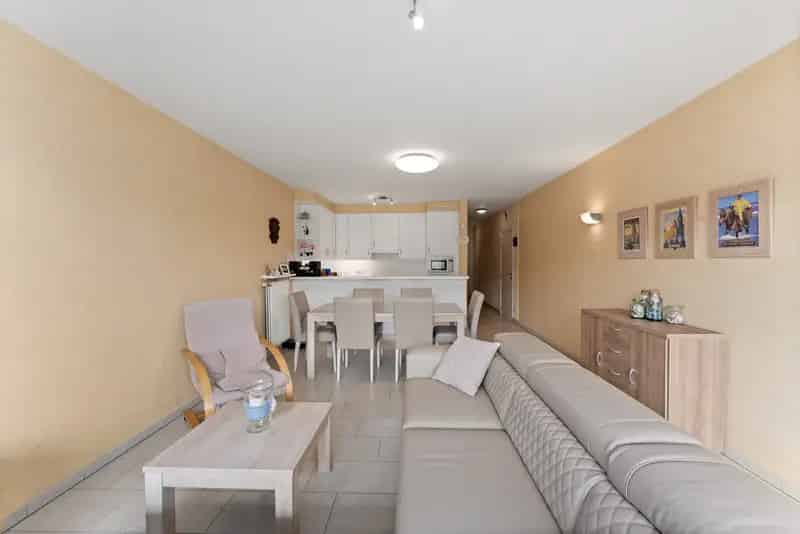 Gelijkvloers Appartement te Koop Oostduinkerke 2 slaapkamers Tuin