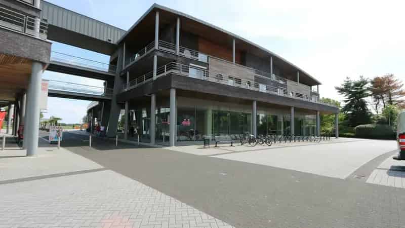 Winkelruimte te huur Maaseik 442m2 Kloosterbempden