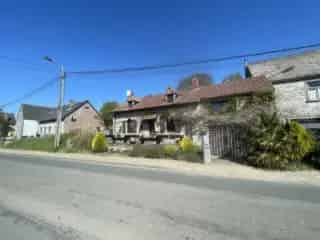 Fermette a rafraichir Villers Deux Eglises