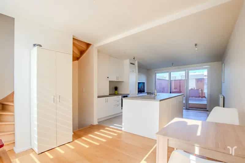 Centrale woning 3 slaapkamers garage