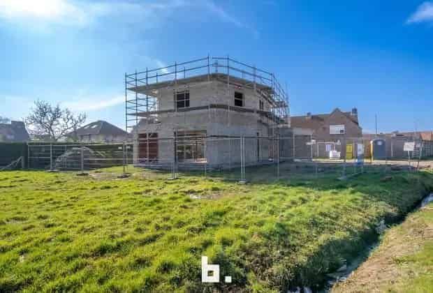 Te renoveren woning Sint-Andries centrum 362m²