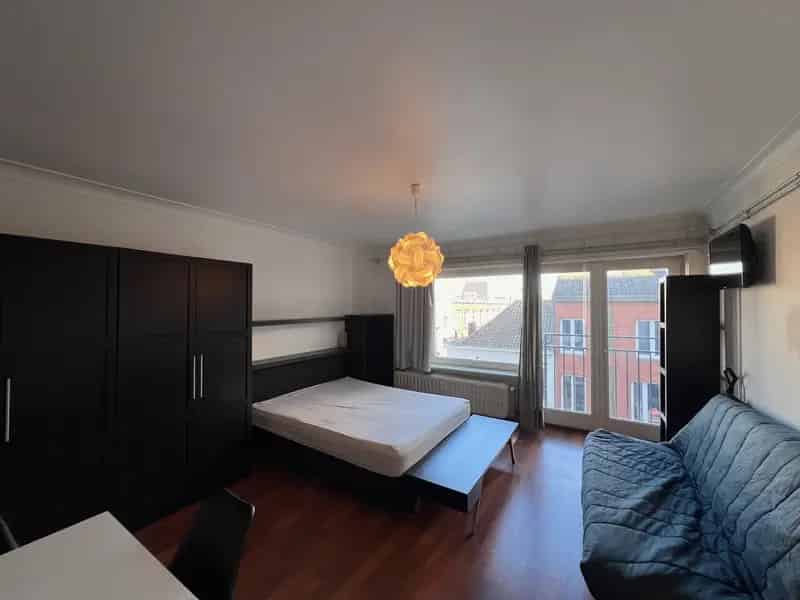 Te Huur Oostende Gemeubelde Studio Nabij Strand Station