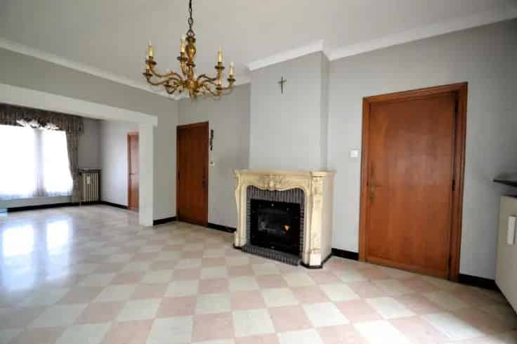 Huis Te Koop Harelbeke: Instapklare gezinswoning 3 slaapkamers