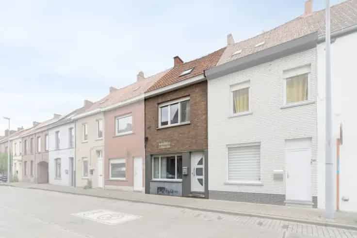 Huis Te Koop Roeselare 3 Slaapkamers Garage Terras