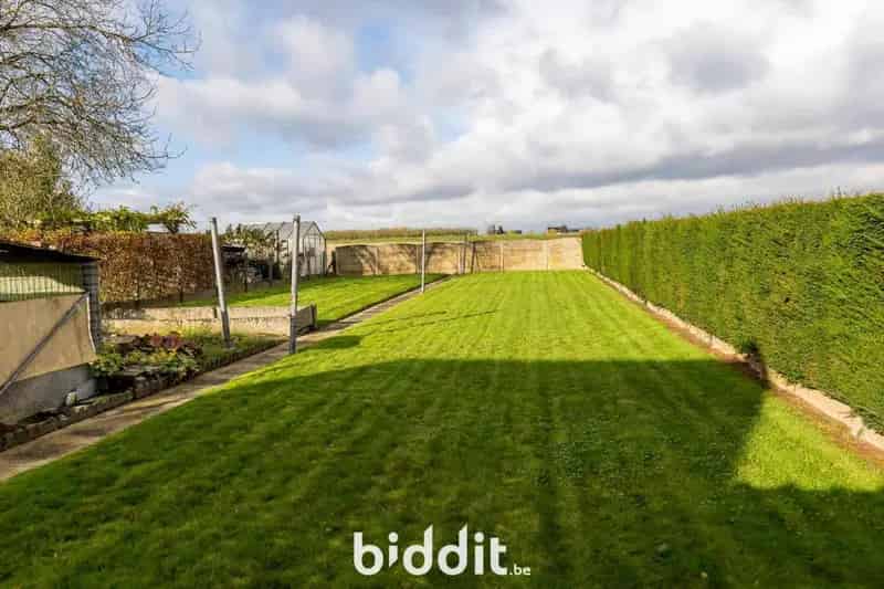 Te renoveren woning met prachtig uitzicht Tienen