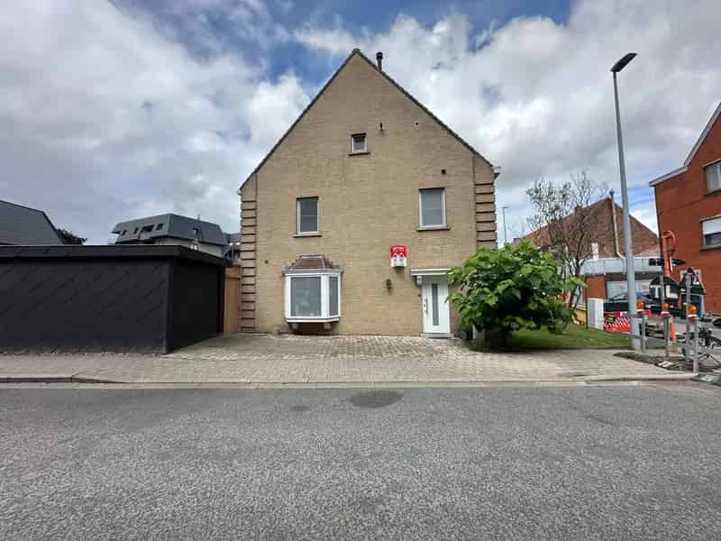 5 Kamer Huis Te Koop Garage Tuin Vernieuwde Keuken