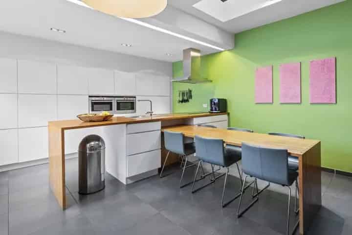 Huis te Koop Gent - Ruime Instapklare Woning