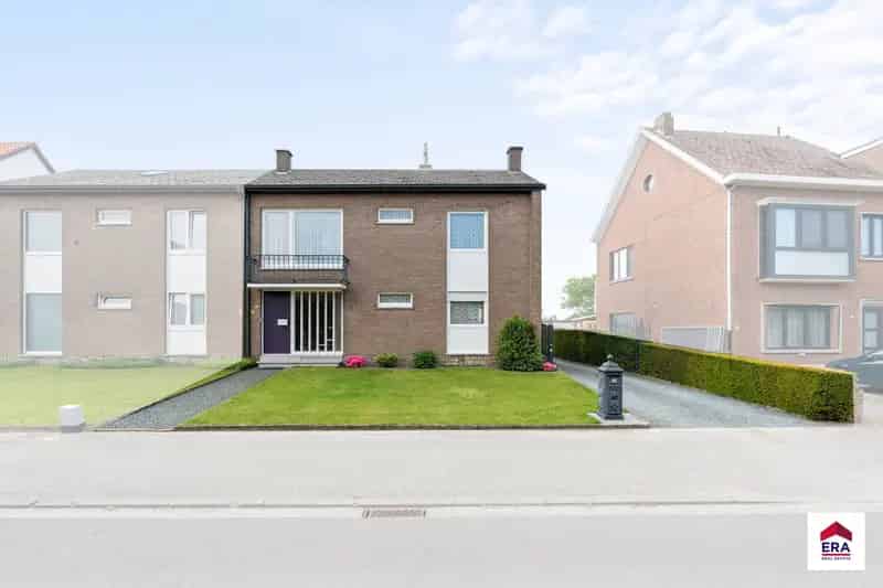 Halfopen Woning Kapelle-op-den-Bos 3 slaapkamers