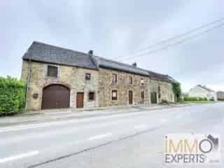 Boerderij te koop Sorée - 3 slaapkamers - renovatieproject