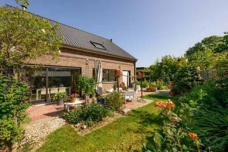 Huis te koop Tielt 4 slaapkamers Rustige woonwijk Garage