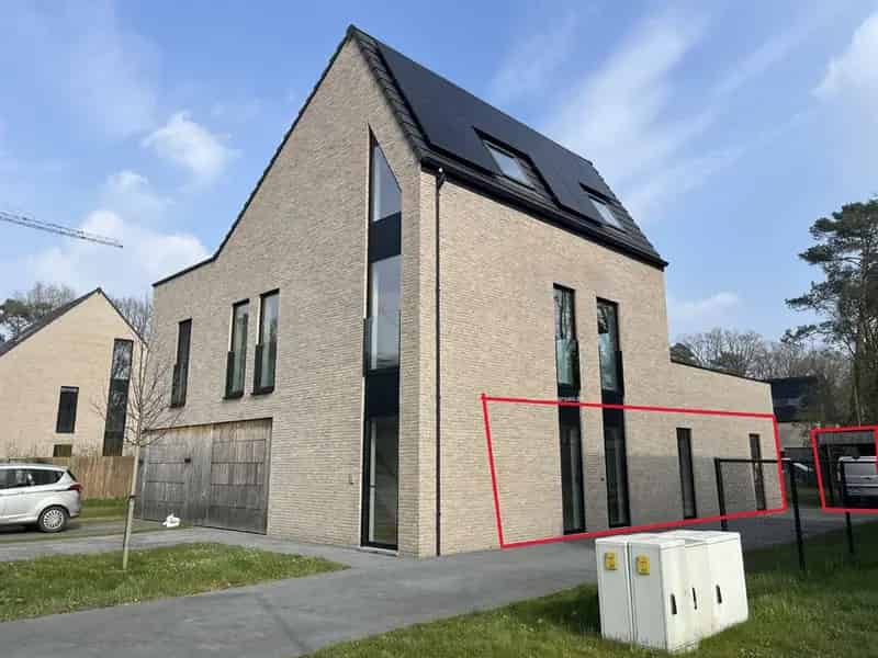 Nieuwbouw woning Genk 2 slaapkamers carport tuin terras