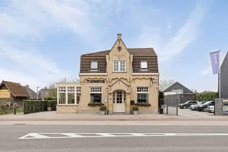 Horecapand met Woonst te Koop in Brugge