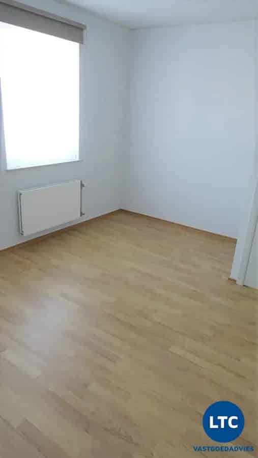 Te Huur Ruim Appartement 2 Slaapkamers Tienen