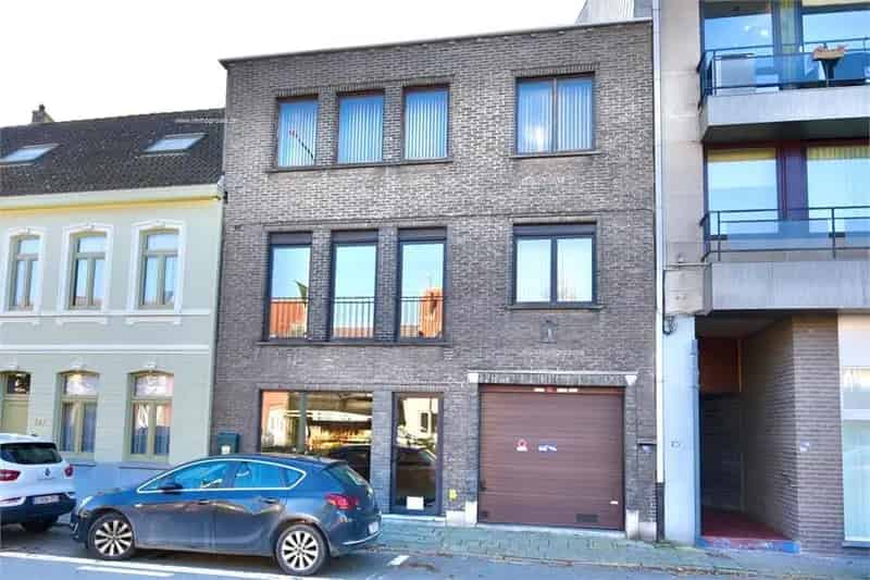 Handelspand 6 Slaapkamers Eeklo - Wonen Werken Investering
