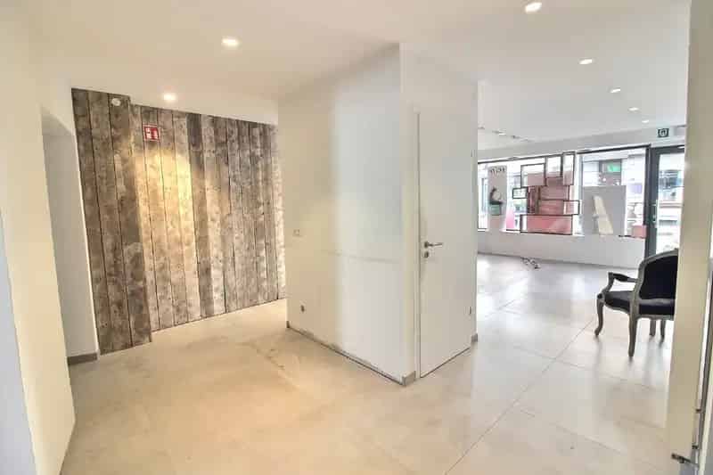 Te Koop Welkenraedt: 3 Units, Winkel & Appartementen