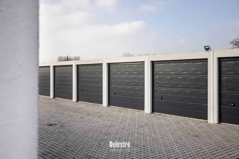 Garageboxen Hemelrijk Compleet Vernieuwd