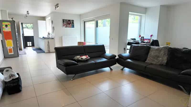 Ruim Appartement te Huur Normandische Stijl