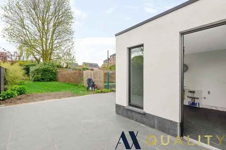 Gerenoveerde woning met tuin nabij centrum Bornem