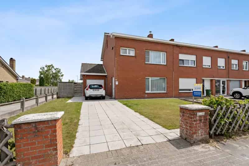 Huis te huur Veurne: Ruime halfopen woning 174m²