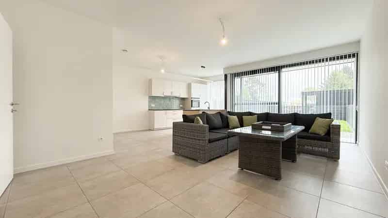 Appartement te koop Heusden: Instapklaar gelijkvloers met tuin