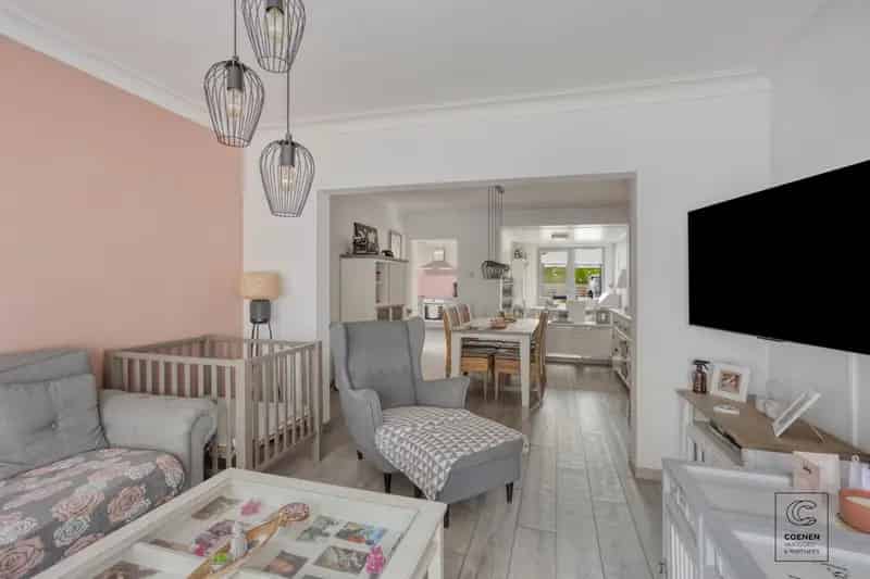 Huis te koop 181m2 4 slaapkamers zonnige tuin