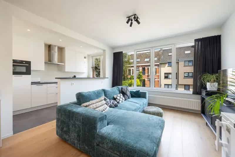 Appartement te huur 2 slaapkamers rustige buurt