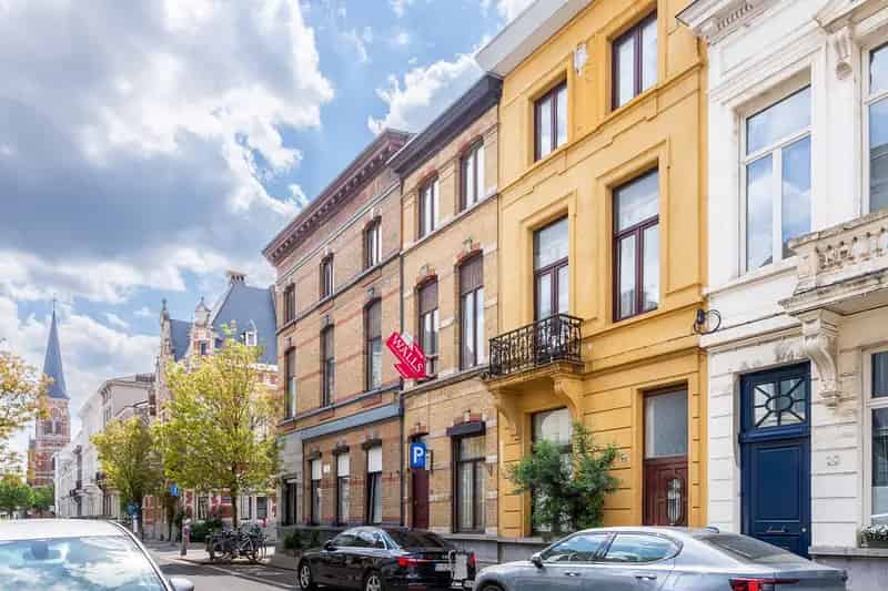 Te renoveren woning Zurenborg 3 slaapkamers