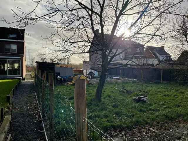 Bouwgrond 650m2 HOB  Nabij A12 E19 Natuurgebied