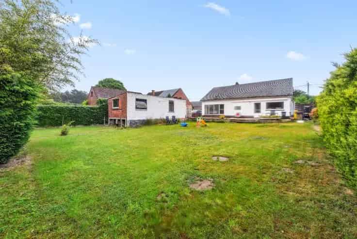 Huis Te Koop 3 Slaapkamers Grote Tuin Garage Scherpenheuvel