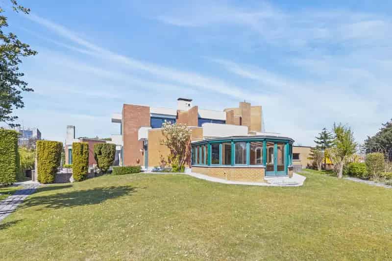 Huis te huur Blankenberge: unieke villa met aanlegsteiger en appartement