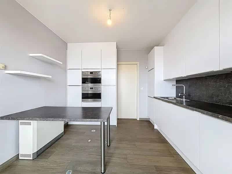 Appartement te koop: 132m², 3 slaapkamers, 2 terrassen, garage