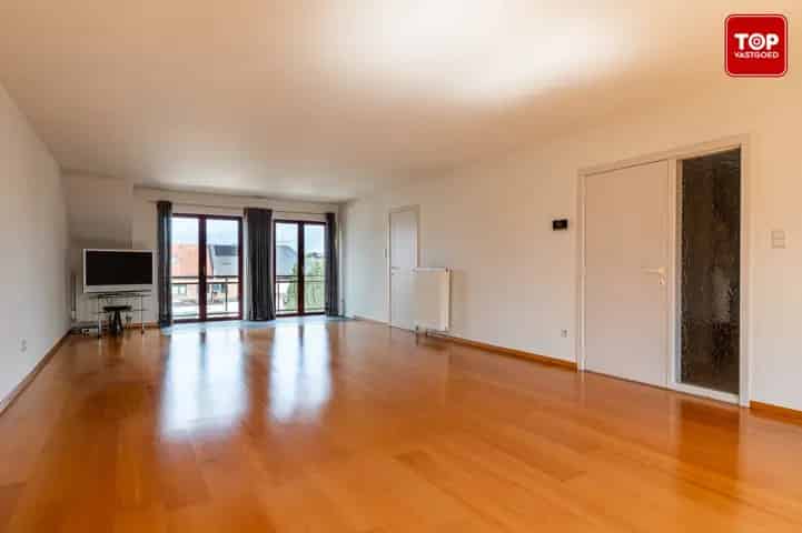 Duplex te Koop Wondelgem 2 Slaapkamers Terras Garage