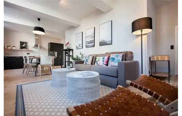 Huur 2 slaapkamer appartement van 75 m² in Liège