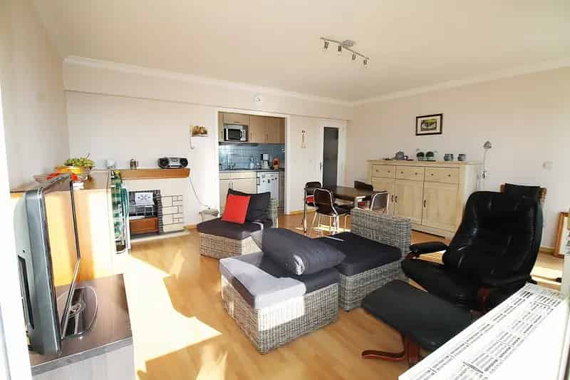 Appartement te koop Wenduine: Gemeubeld met Zonneterras en Polderzicht