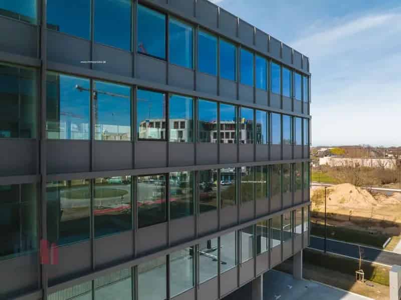 Nieuwbouw Kantoren te Huur Zwijnaarde 2000m² E40 E17