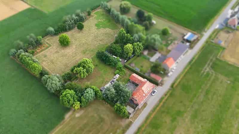 Landelijke woning 9615m² 3 slaapkamers gerenoveerd