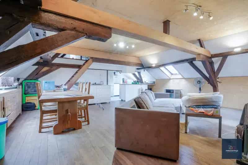 Te renoveren woning 297m² te Lievegem