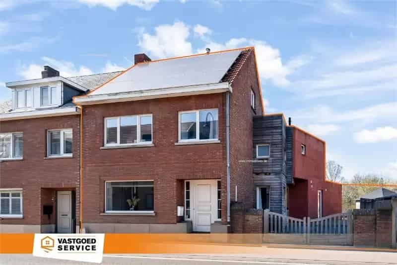 Ruime gezinswoning te koop Balen 4 slaapkamers