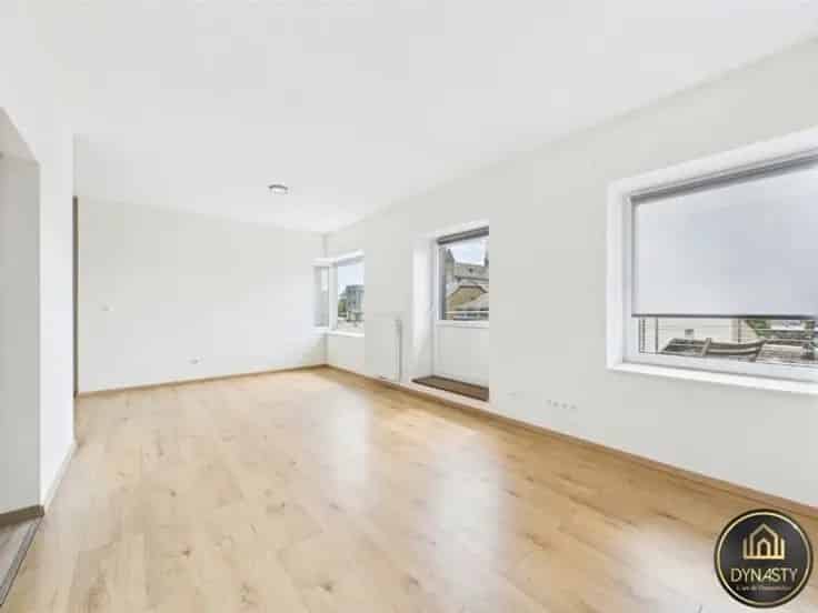 Duplex Te Koop