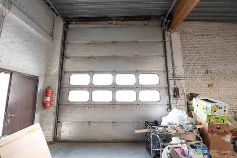 Te koop – Magazijn of opslagruimte in Sint-Eloois-Vijve